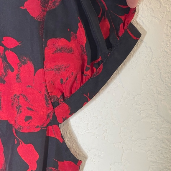 Moda International NWT Floral 100% Silk Wrap Dress Size 10 Black & Red Witchy - Picture 5 of 16